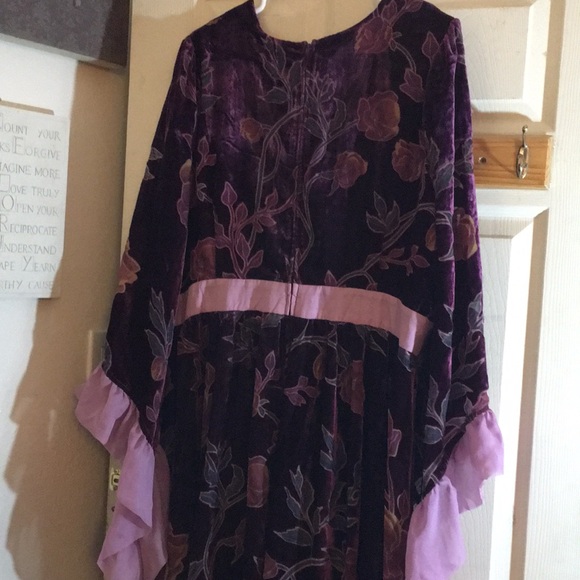 Unique Vintage Floral Velvet Maxi Dress - Picture 10 of 17
